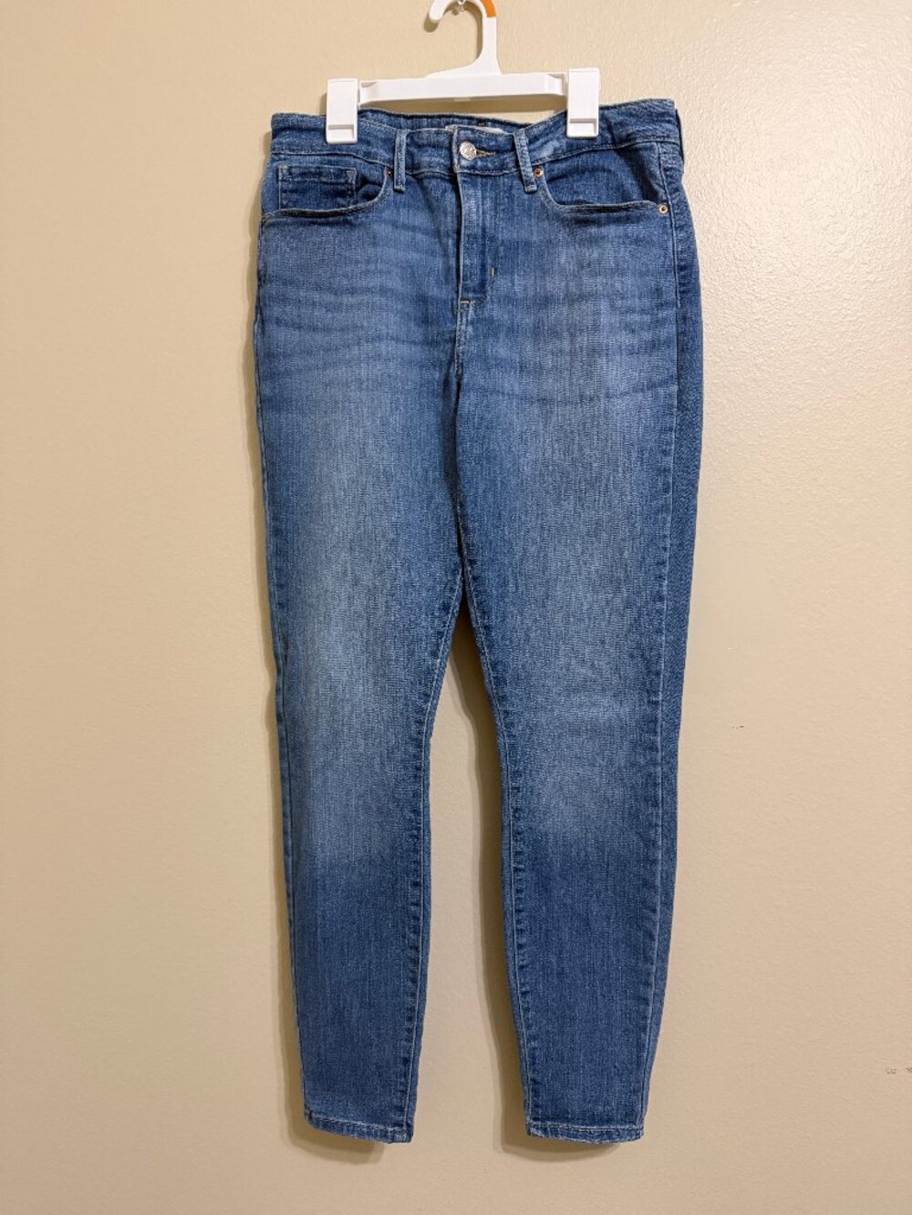 311 Levi Strauss & Co, Womens Jeans, Size 30
